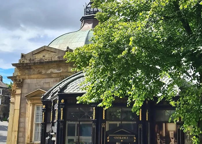 F1 Team Flat - 4 Separate Beds - Parking & 1gb Wifi Апартаменты *